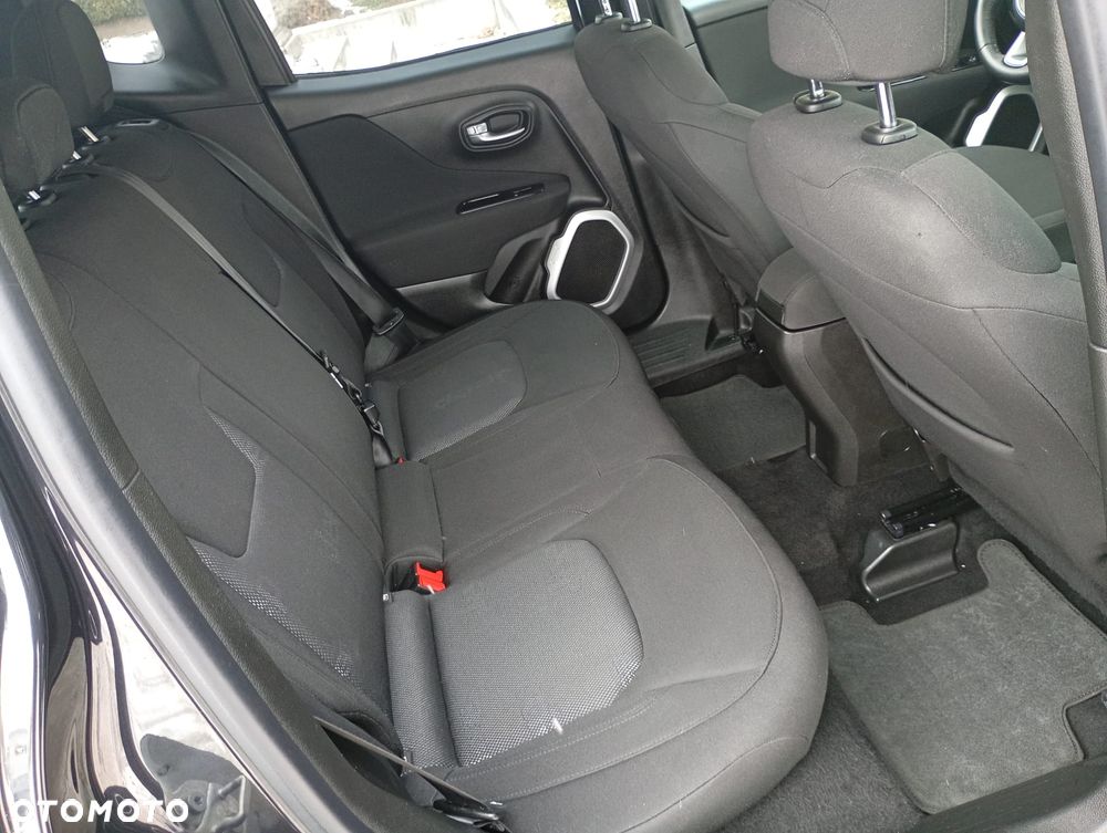 Jeep Renegade 1.4 MultiAir Longitude - 26