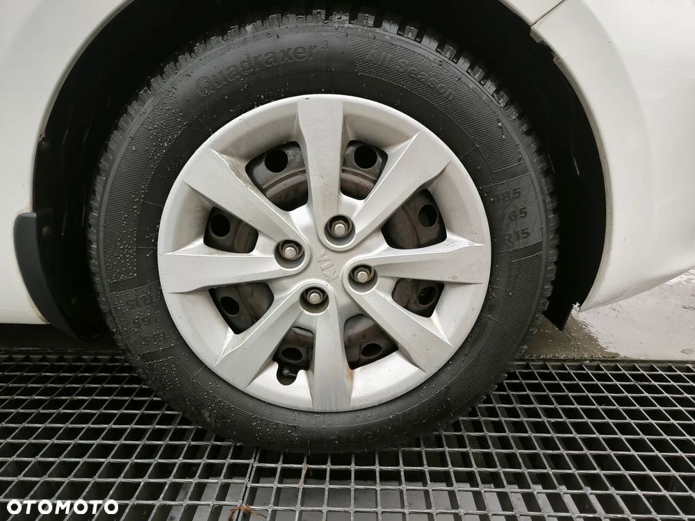 Kia Rio 1.1 CRDI Attract - 11