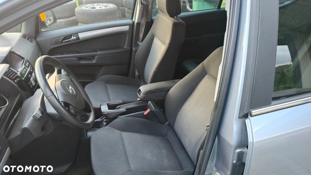 Opel Zafira 1.8 Design Edition - 11