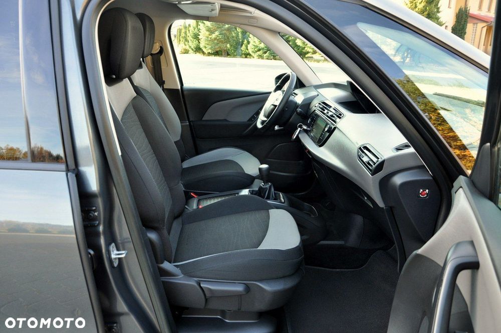 Citroën C4 Picasso e-HDi 115 Exclusive - 17