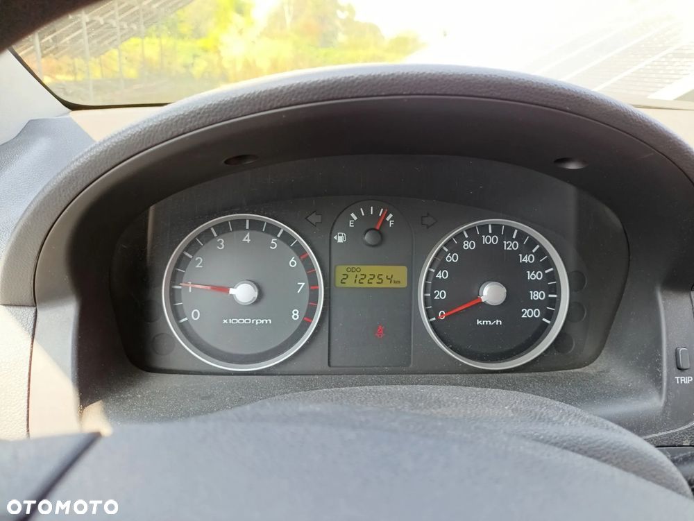 Hyundai Getz 1.1 Base - 10
