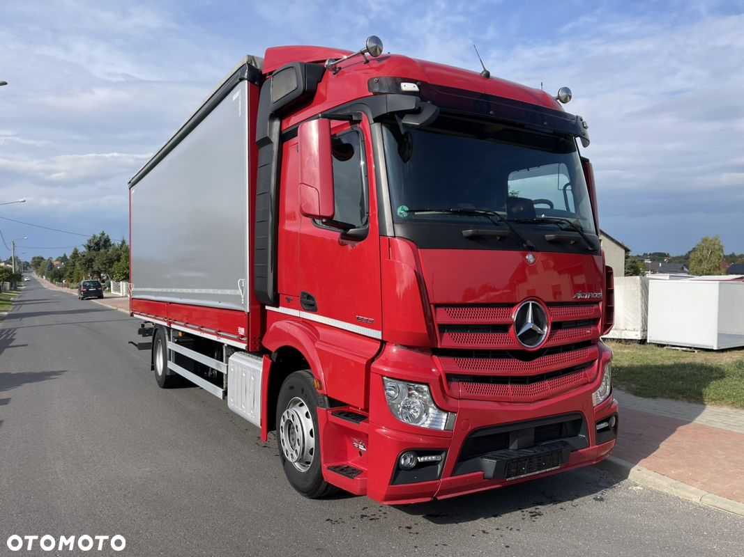 Mercedes-Benz Actros 1833 - 2