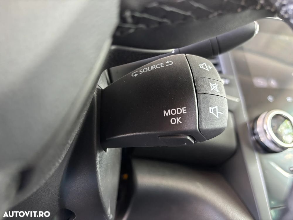Renault Megane TCe GPF EDC Intens - 28