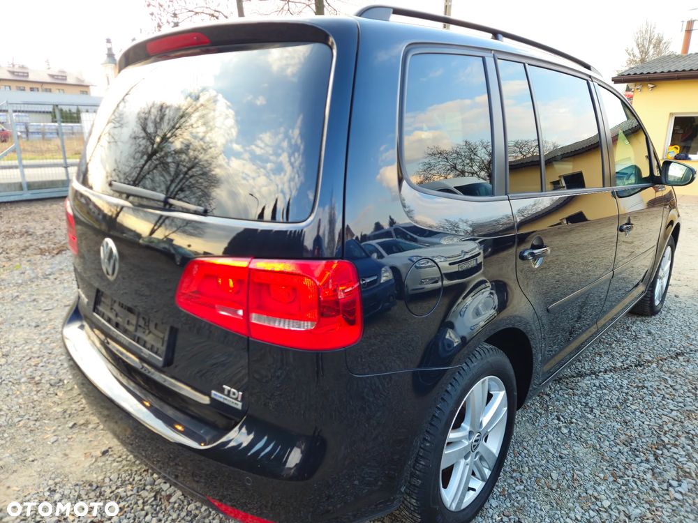 Volkswagen Touran 1.6 TDI DPF BlueMot Comfortline - 32