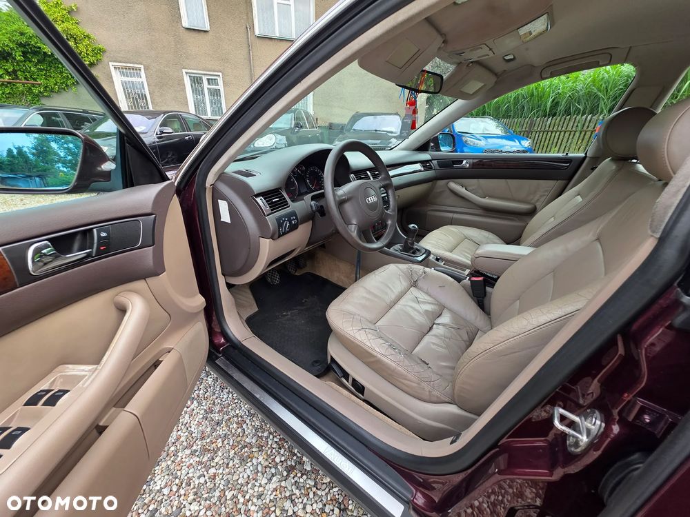 Audi A6 Limousine 1.8 - 10
