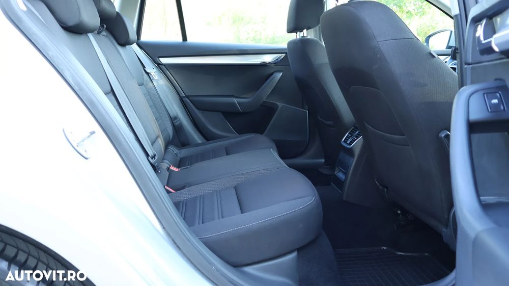 Skoda Octavia - 12