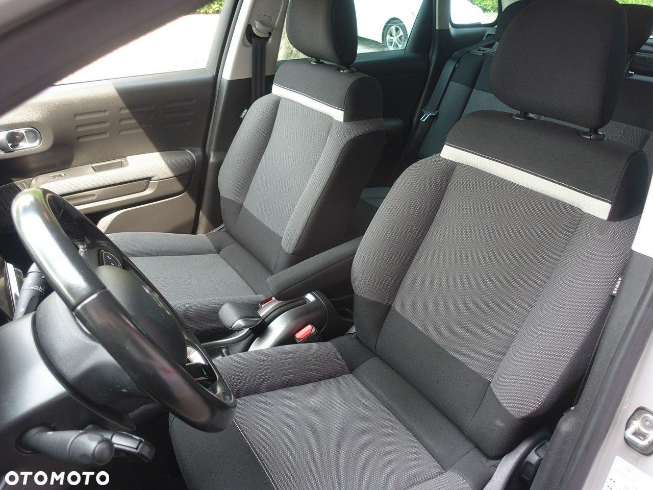Citroën C3 Aircross 1.2 PureTech Feel S&S - 10
