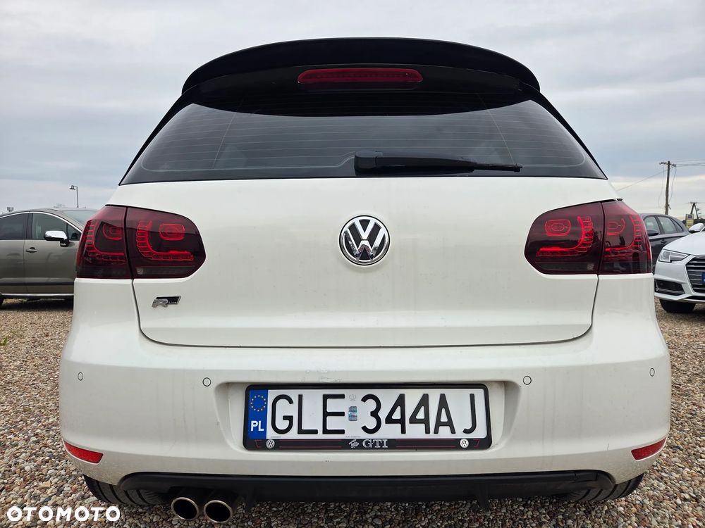 Volkswagen Golf - 14