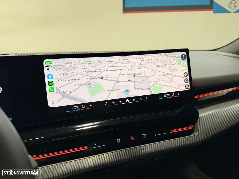 BMW 530 e Pack Desportivo M - 37