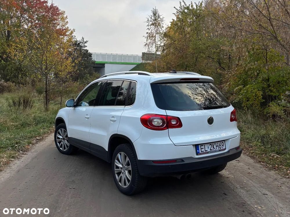 Volkswagen Tiguan 2009 photo 2