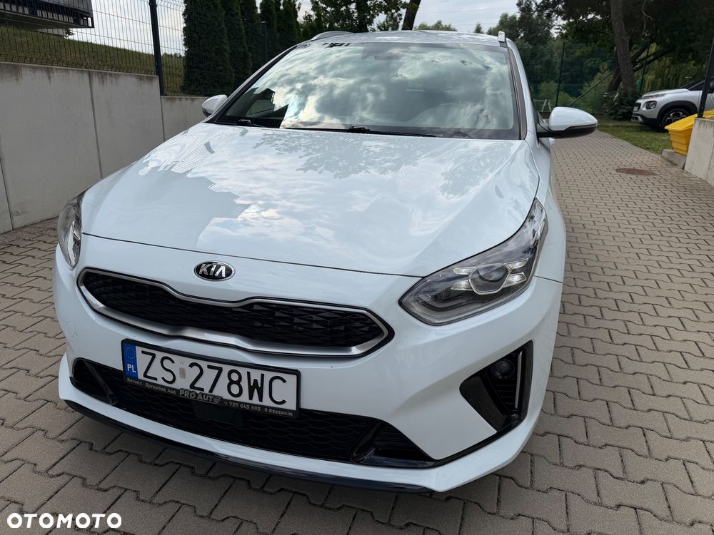 Kia Ceed - 6