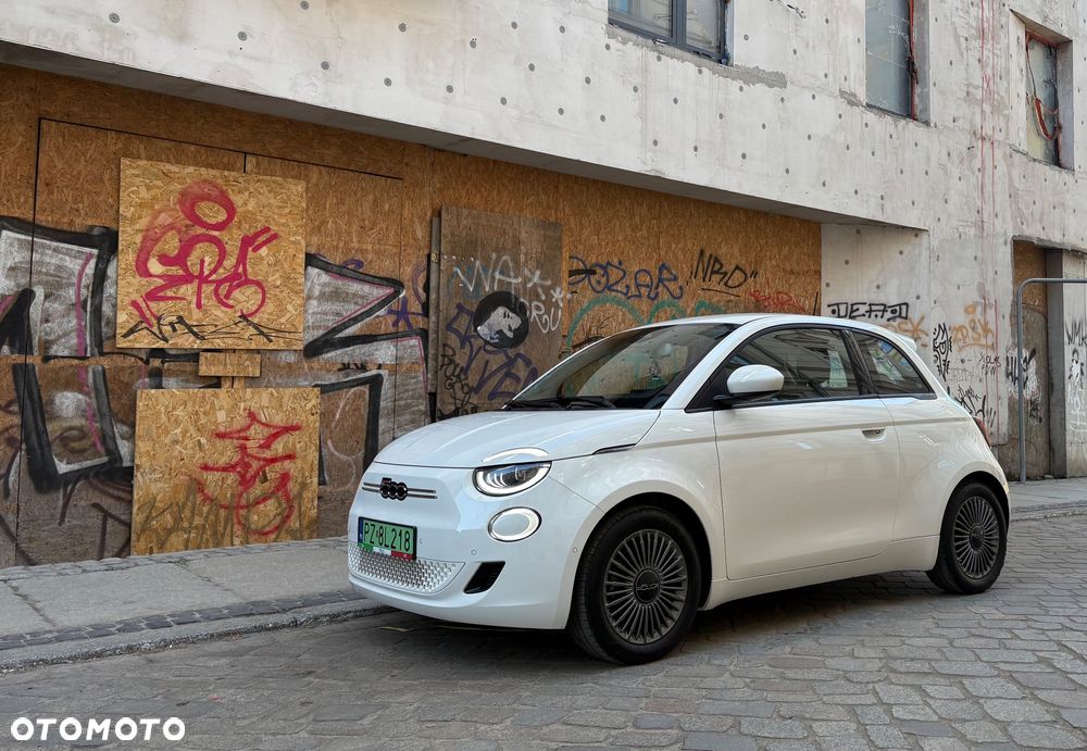 Fiat 500e La Prima - 10