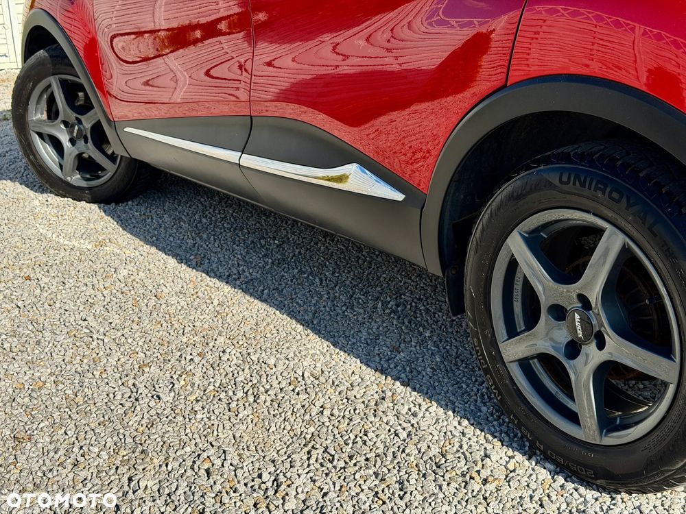 Renault Captur 1.2 TCe Helly Hansen EDC - 20