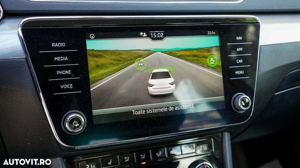 Skoda Superb 1.5 TSI DSG Ambition - 16
