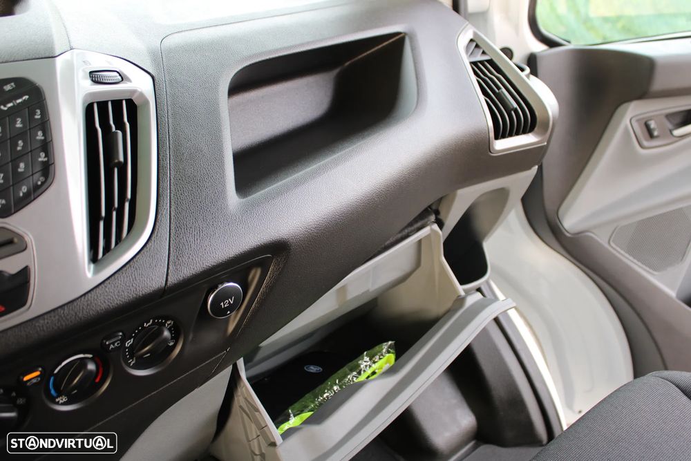 Ford Transit-Custom - 23