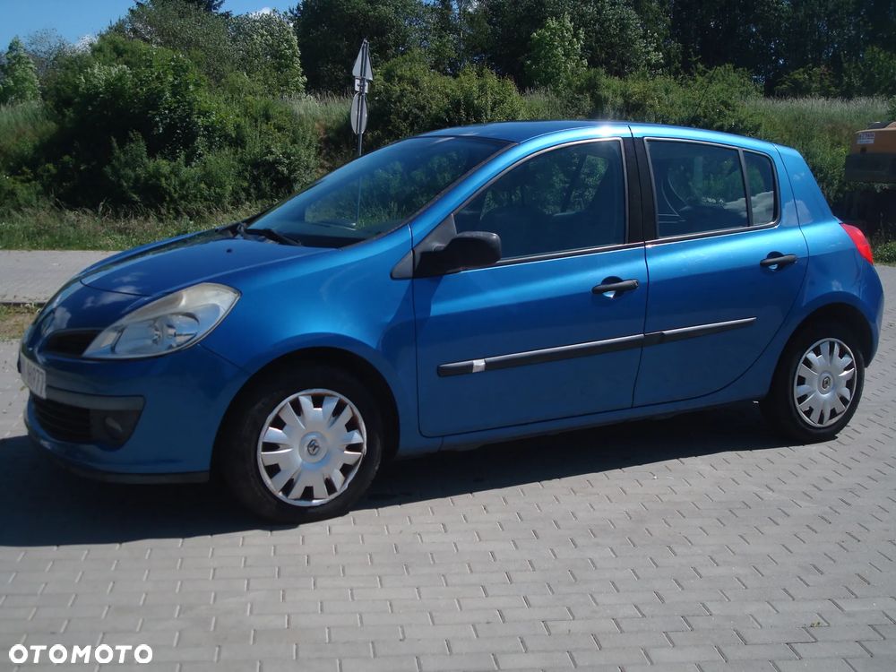 Renault Clio 1.2 16V Exception - 16