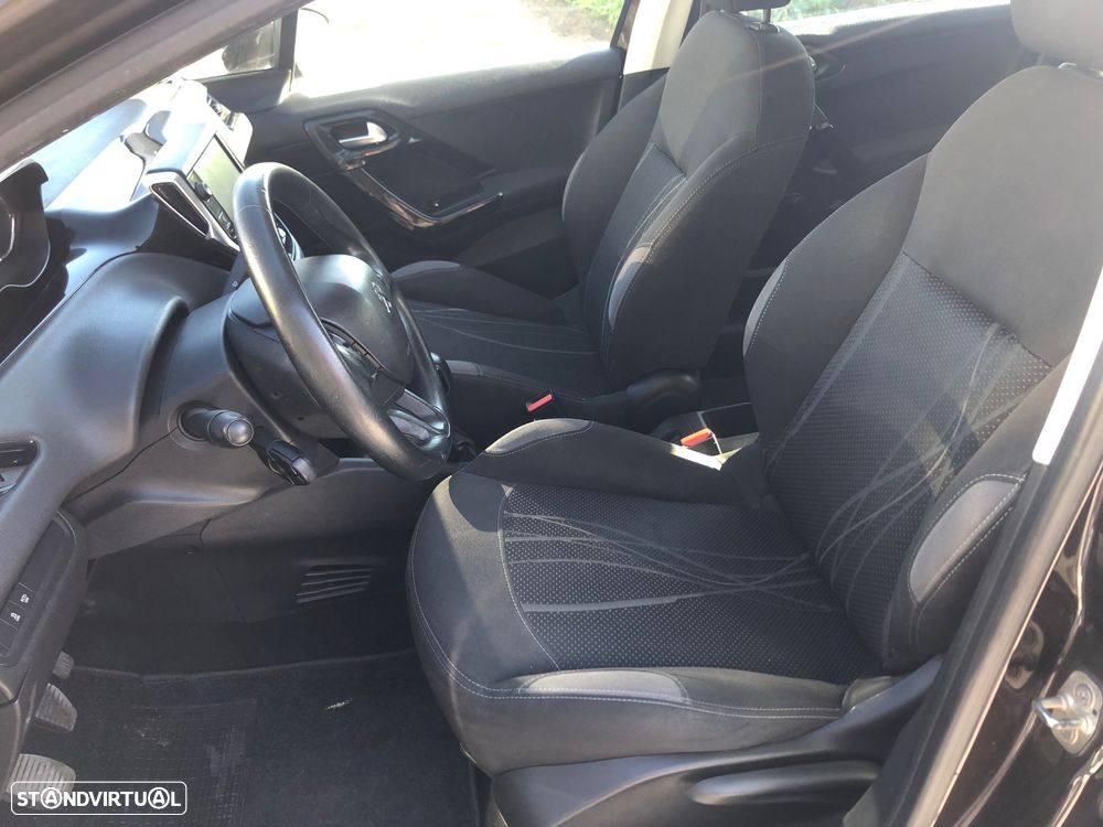 Peugeot 208 e-HDi 92 Stop&Start Active - 6