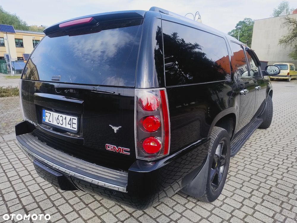 GMC Yukon Denali 6.2 - 3