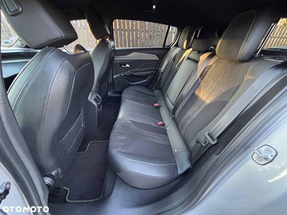 Peugeot 308 1.2 PureTech GPF GT S&S EAT8 - 18