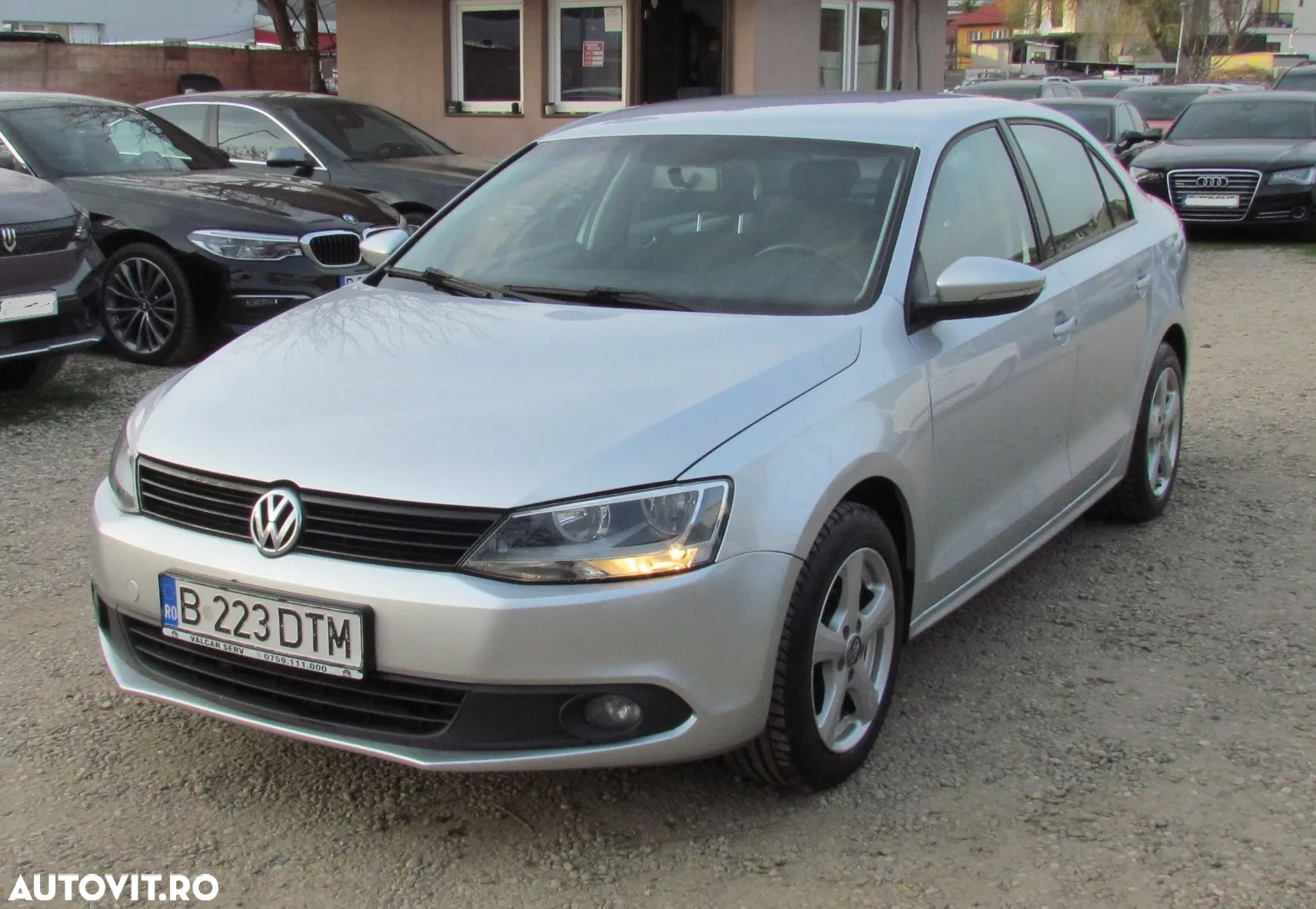 Volkswagen Jetta 1.2 TSI Trendline - 2