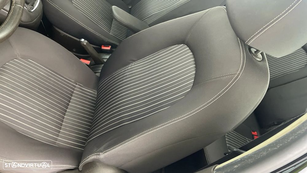 Lancia Musa 1.3 16V M-jet Argento 854 - 8