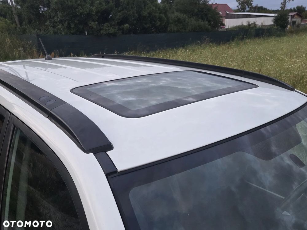 Suzuki Grand Vitara 1.9 DDiS X30 - 27