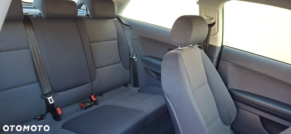 Audi A3 3-drzwiowe 1.6 Ambiente - 18