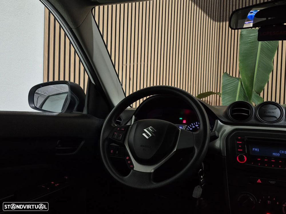 Suzuki Vitara 1.6 VVT GLX - 12