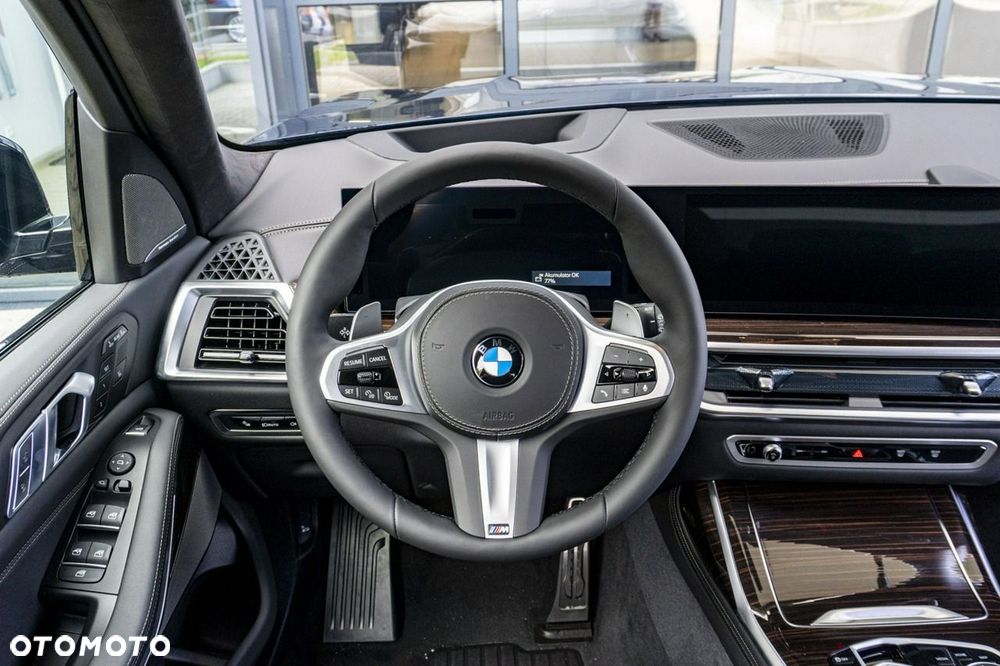 BMW X7 - 18