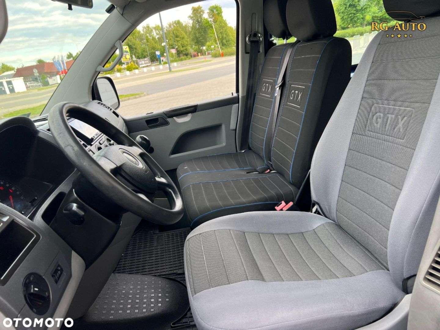 Volkswagen Transporter - 35