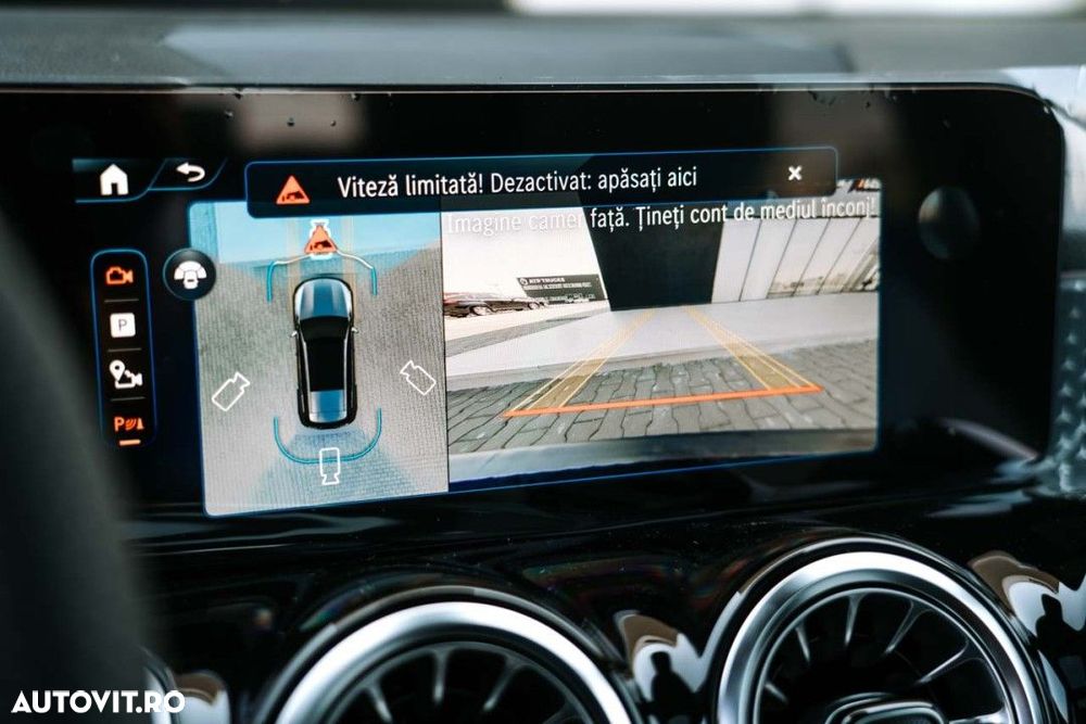 Mercedes-Benz EQB 300 4MATIC - 38