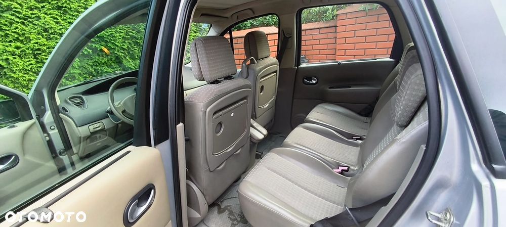 Renault Scenic - 5
