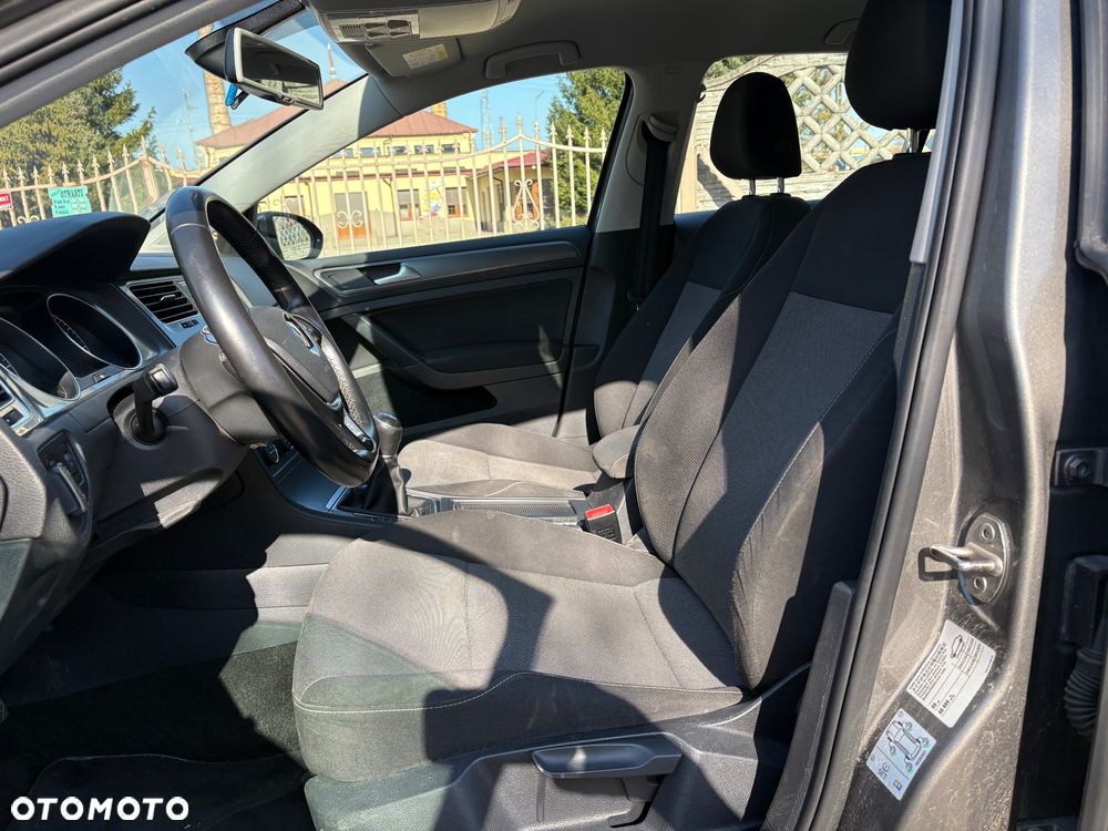 Volkswagen Golf 1.6 TDI BlueMotion Technology Comfortline - 10