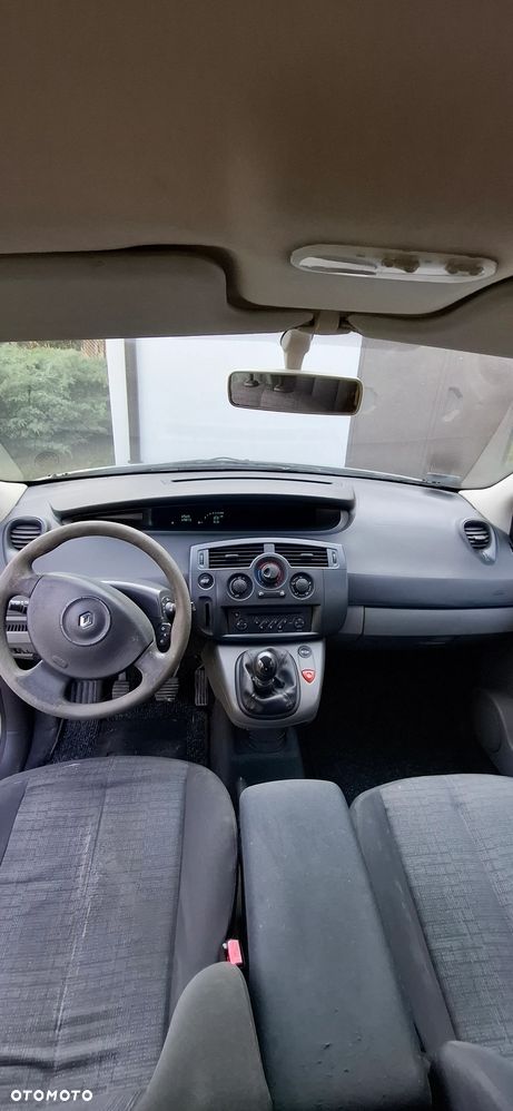 Renault Scenic 1.6 16V Confort Authentique - 10