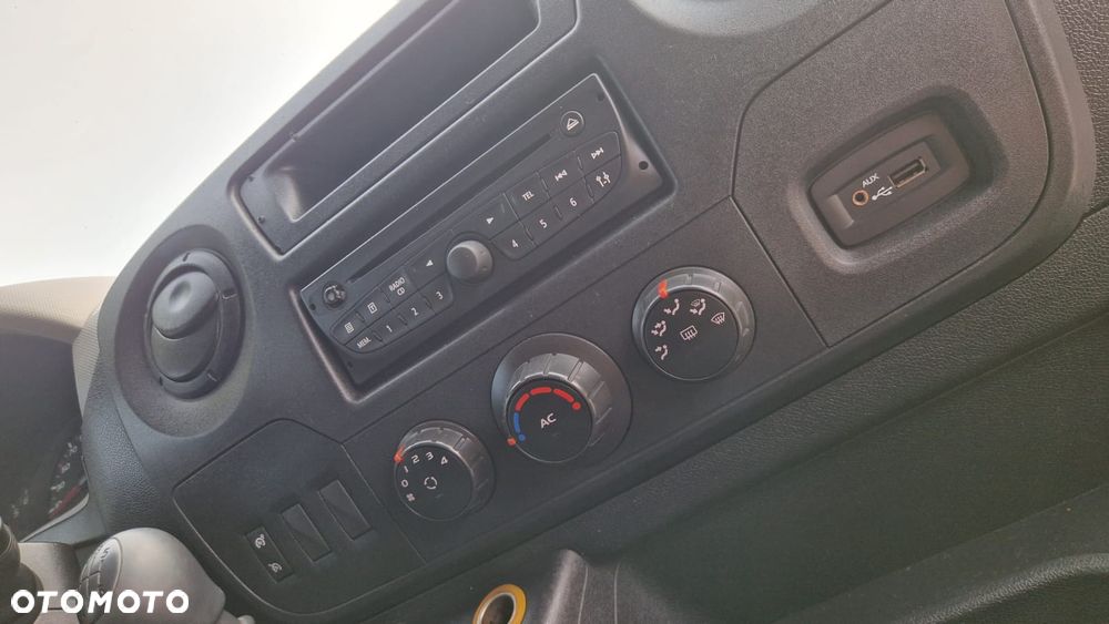 Renault MASTER L3H2 Klima Elektryka Tempomat Furgon 3os. Rury Hak Serwis - 14