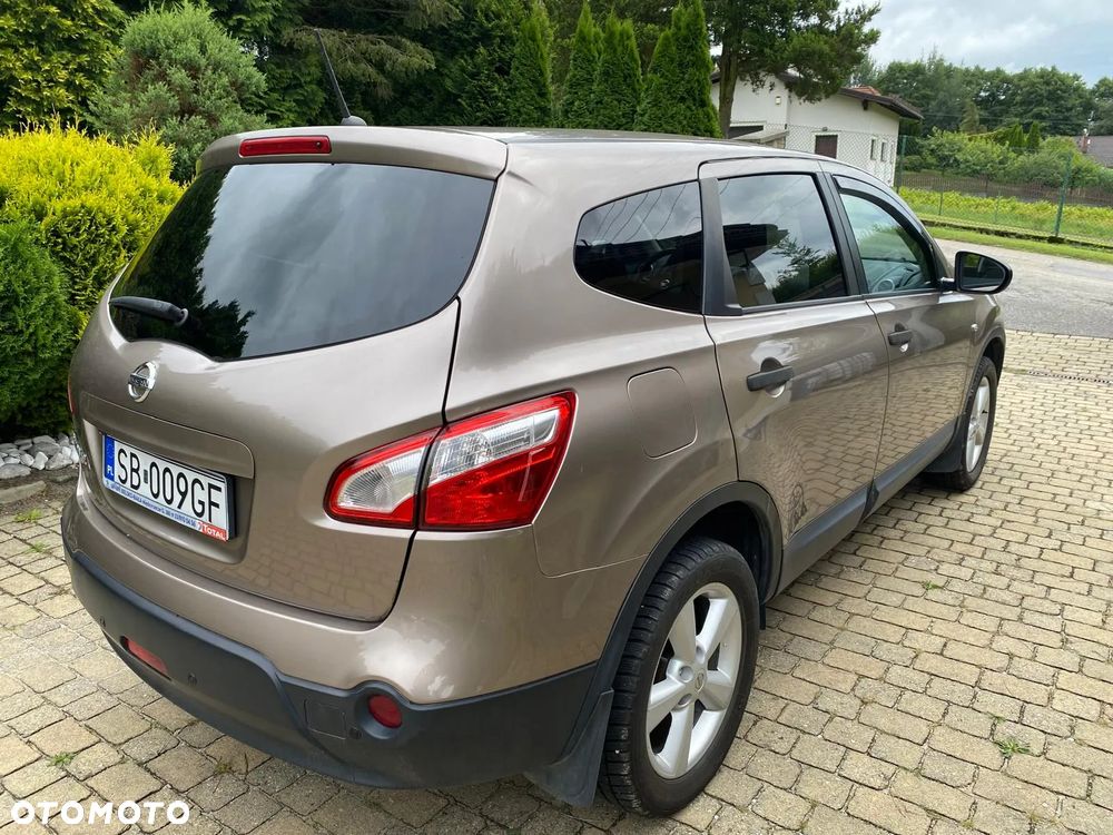 Nissan Qashqai+2 2.0 Tekna Premium - 28