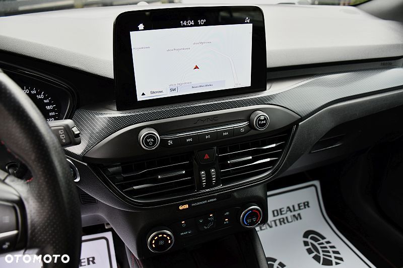 Ford Focus 1.5 EcoBlue Start-Stopp-System ST-LINE STYLE - 13