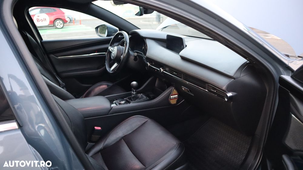 Mazda 3 e-Skyactiv G122 MHEV Plus - 18