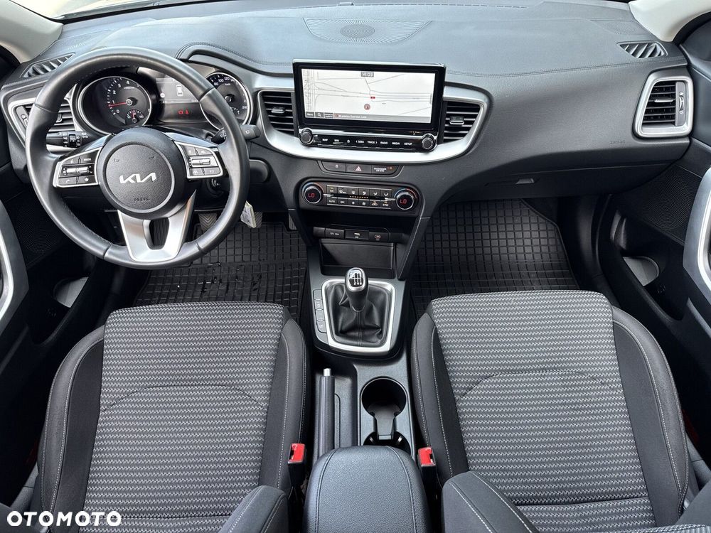 Kia Ceed 1.5 T-GDI M - 18