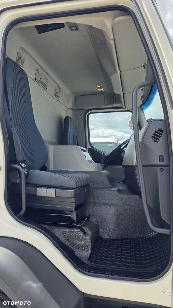 Volvo FE 260 4x2 Kiper/ Hds HIAB 122/11m/Pilot - 27