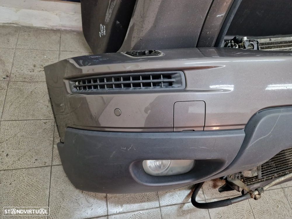 Frente completa usada VOLVO XC90 2.4 D5 XENON parachoques capot oticas guardalamas XC 90 - 12