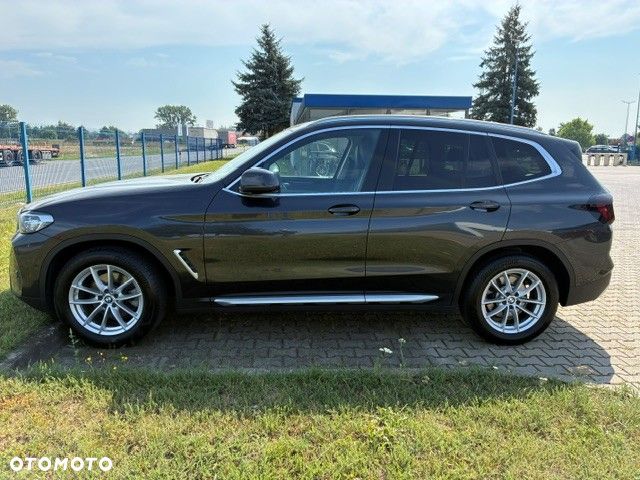 BMW X3 xDrive20d - 8