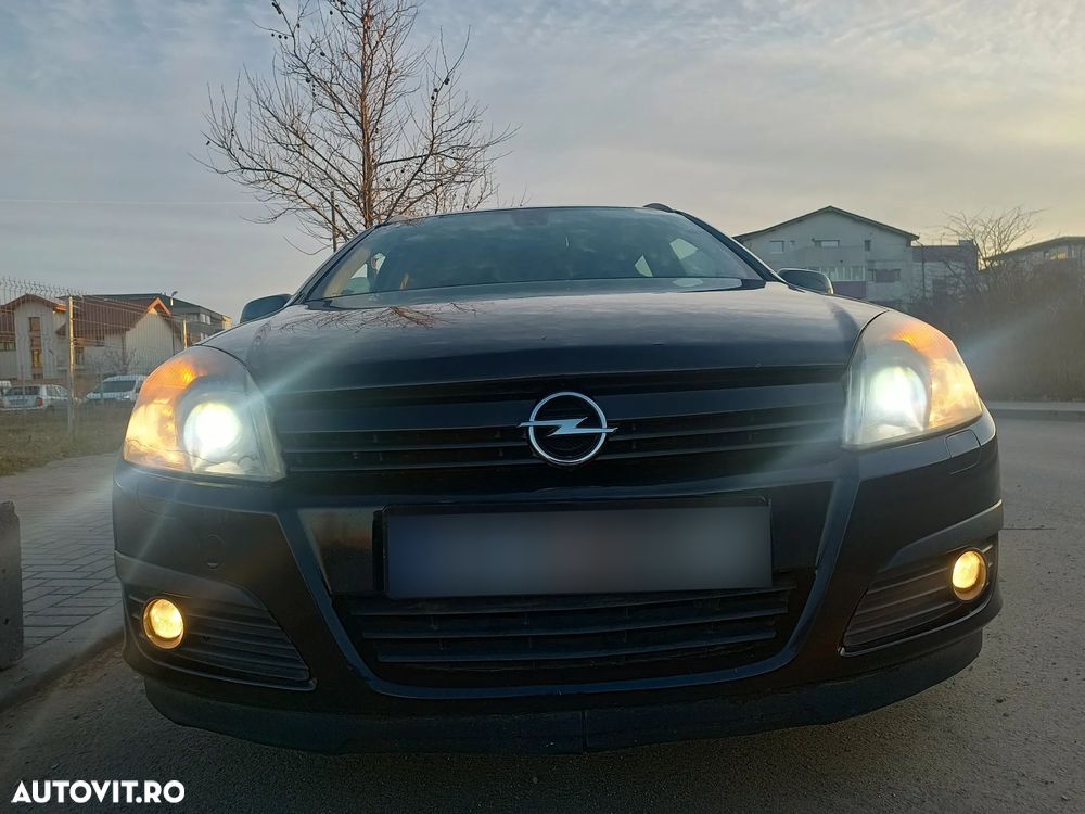 Opel Astra 1.9 CDTI DPF Edition Plus - 10