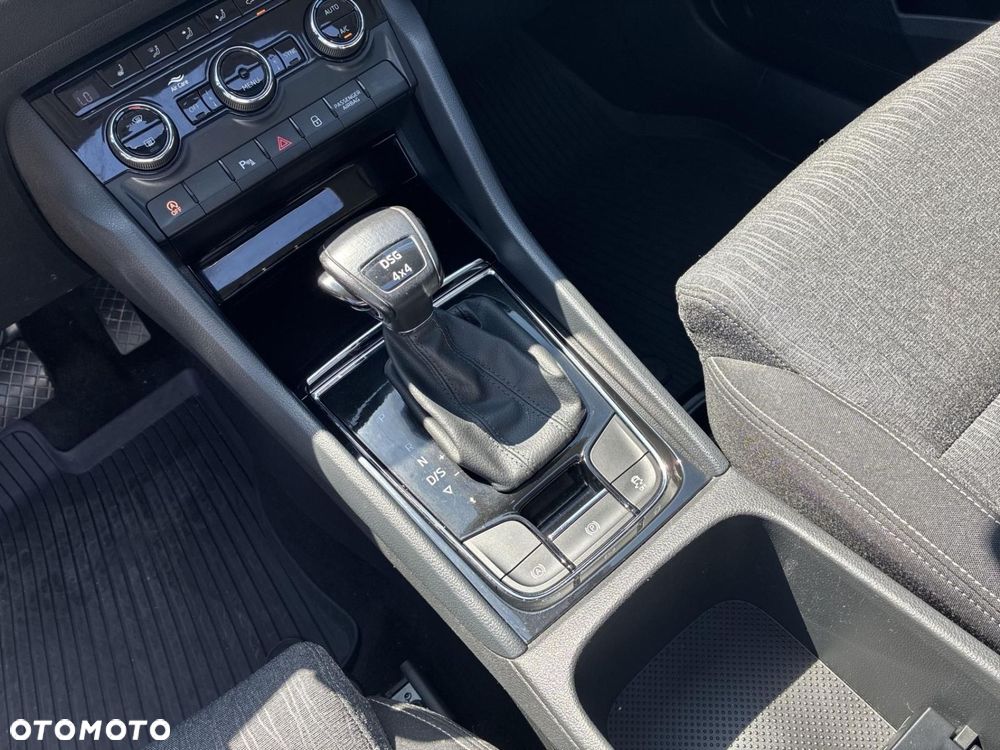 Skoda Karoq - 16