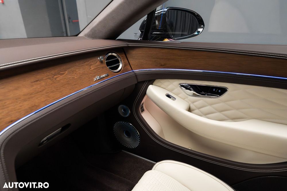 Bentley Continental V8 Azure - 19