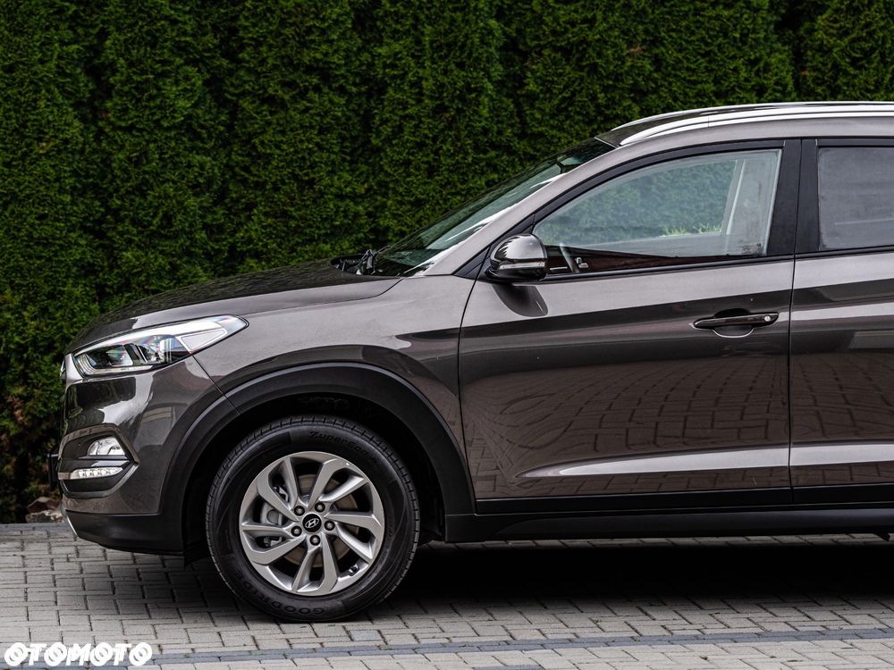 Hyundai Tucson 1.7 CRDI BlueDrive Style 2WD - 14