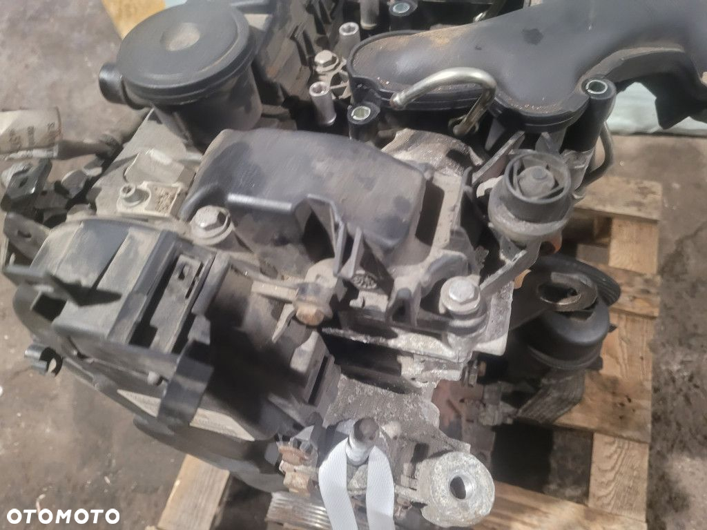SILNIK DIESLA 2.0 TDCI D4204T FORD S-MAX - 4