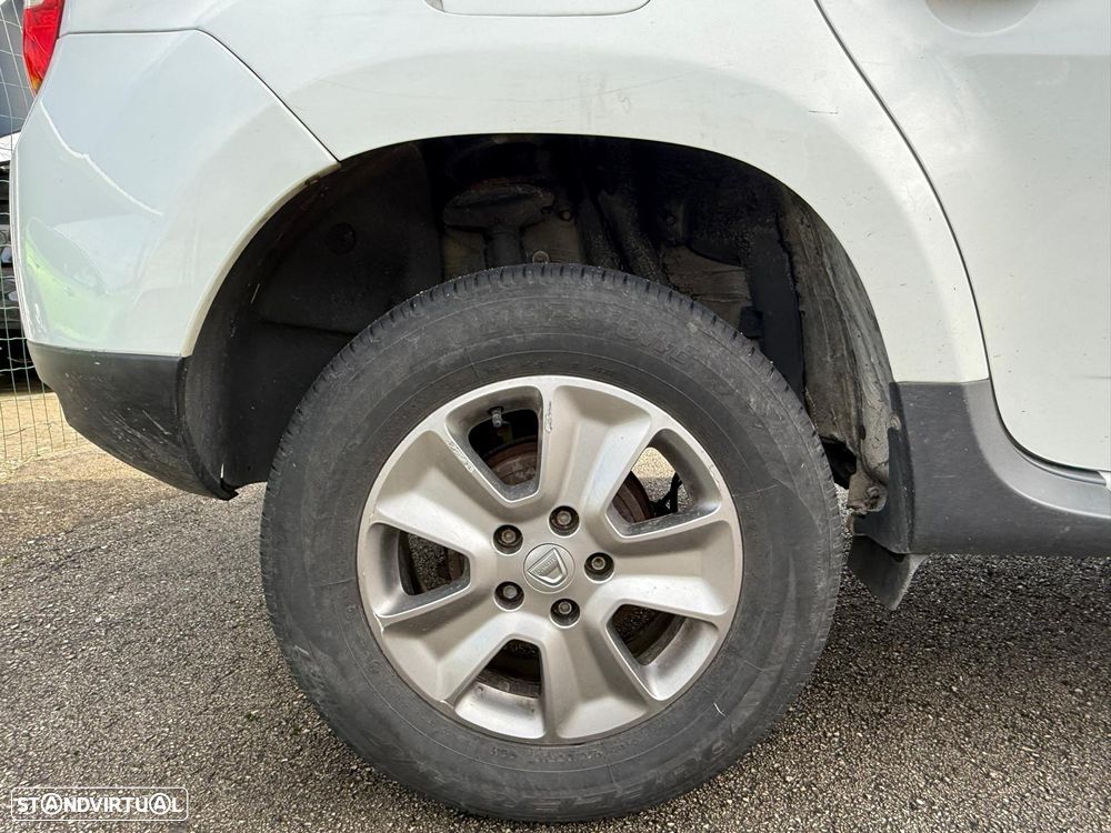 Dacia Duster 1.5 dCi SL Urban Explorer 4WD - 32