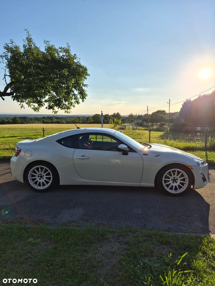 Toyota GT86 2.0 Limited Edition - 4