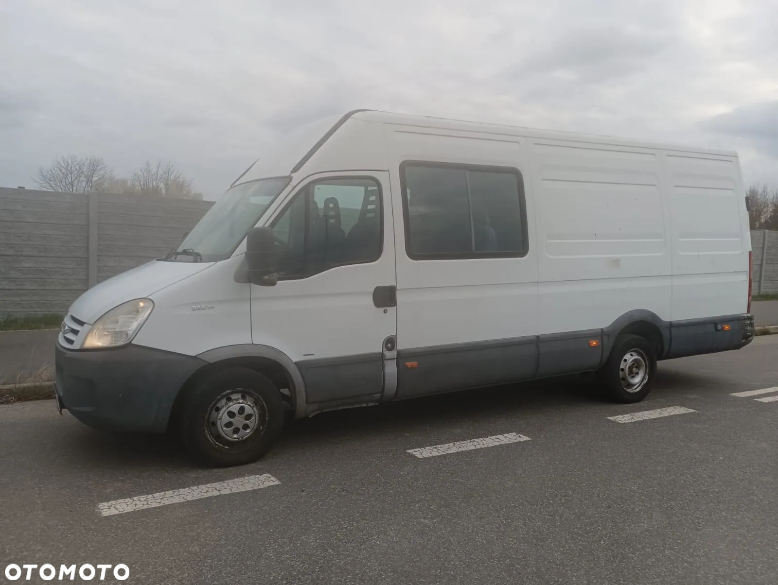 Iveco DAILY 35S14 MAXI BRYGADÓWKA 6 osób - 4